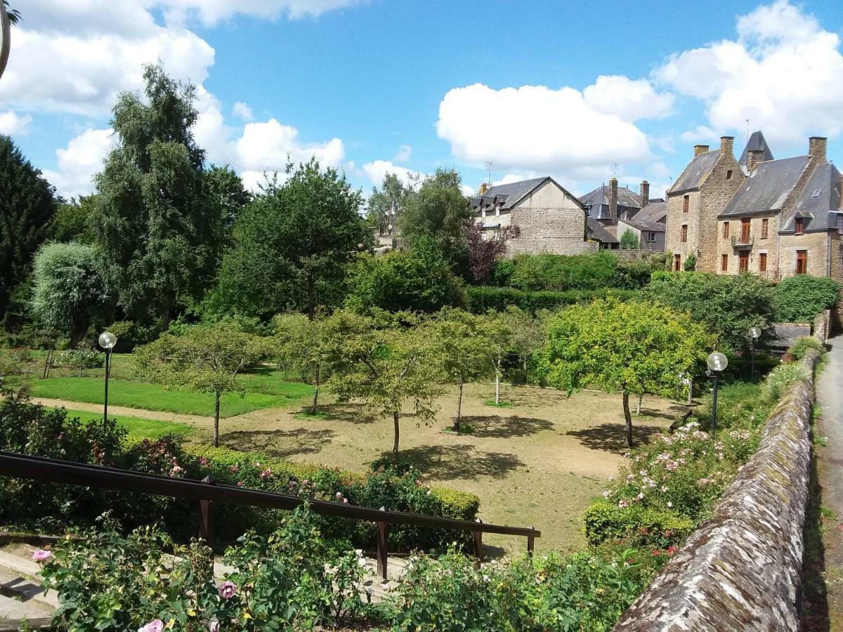 L'Orchidee Villa Lassay-les-Chateaux Dış mekan fotoğraf